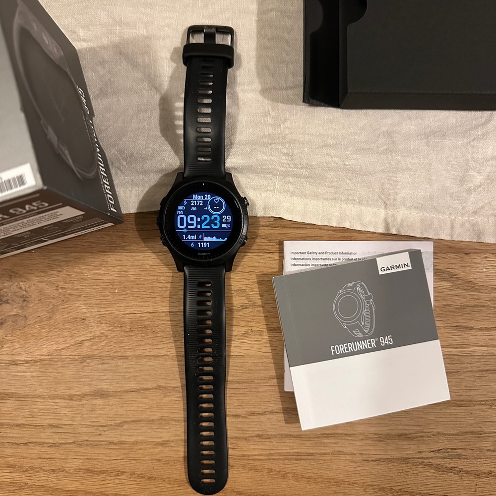 Garmin Black Smartwatch